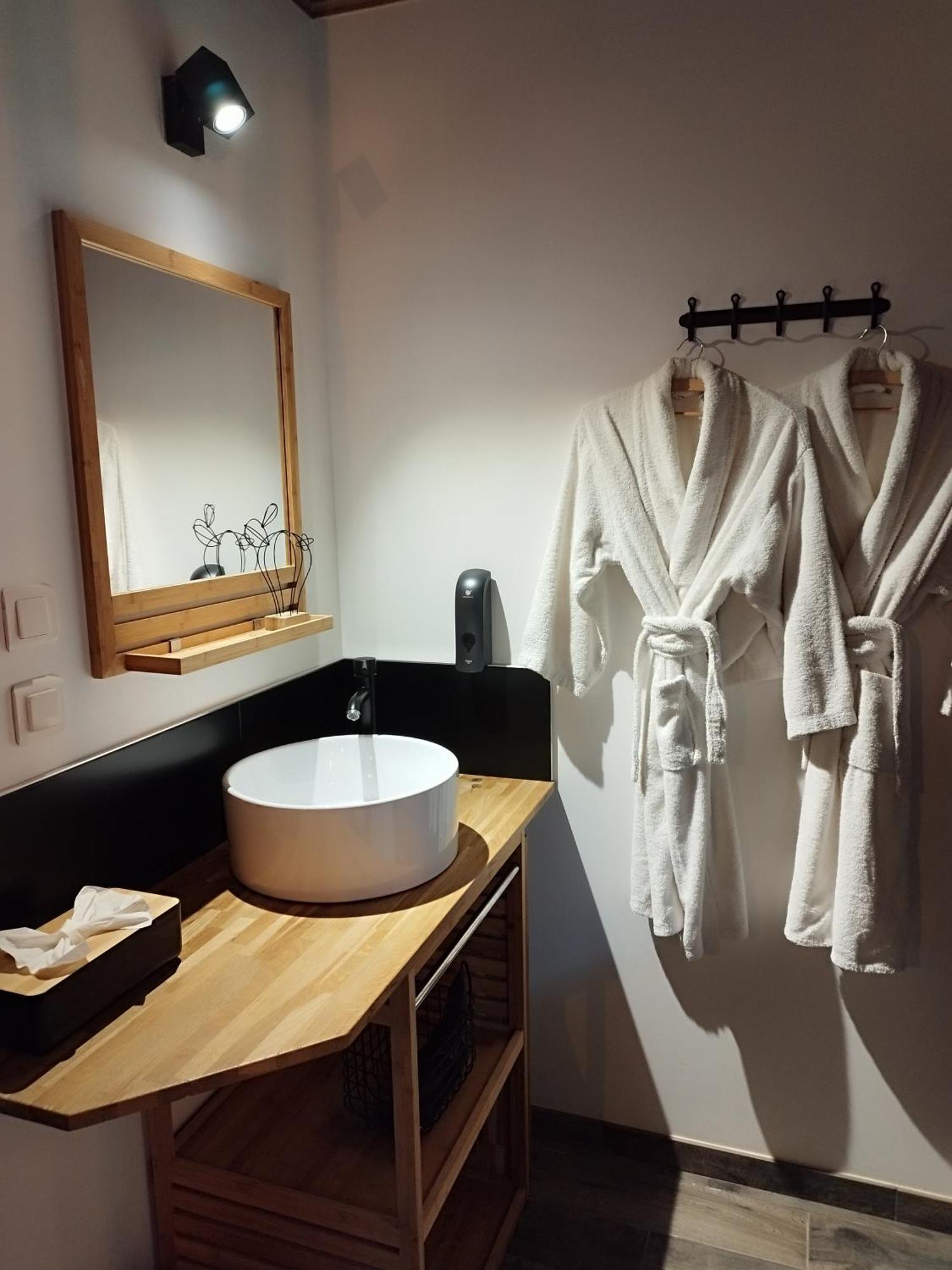 Autrement Spa Avelin Dış mekan fotoğraf
